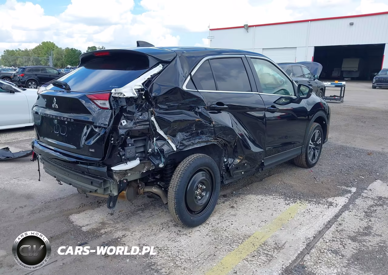 2026 Mitsubishi Eclipse Cross Black Edition S-Awc-Se S-Awc-Sel S-Awc VIN:JA4ATWAA7TZ024036 - 4