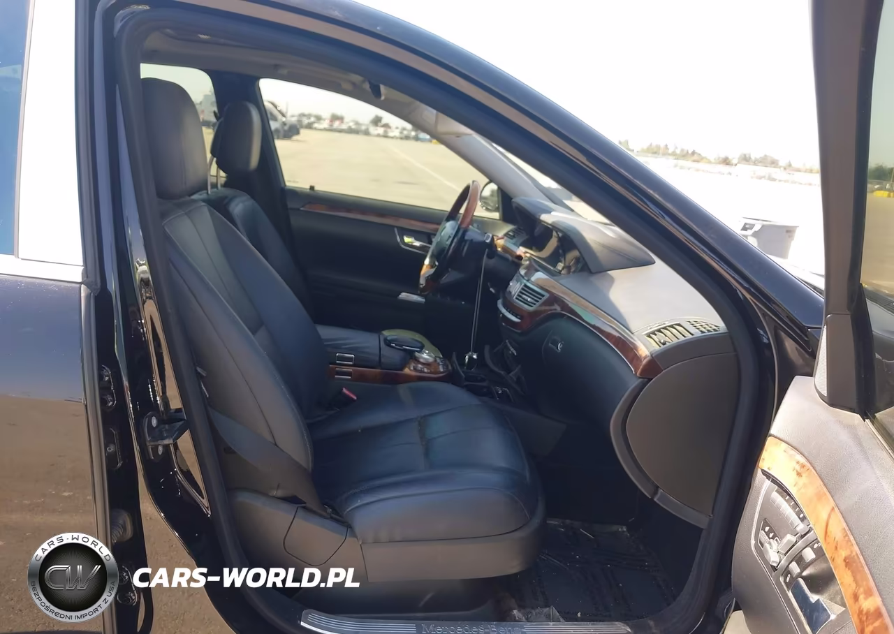 2009 Mercedes-Benz S 550 VIN:WDDNG71X49A261750 - 5