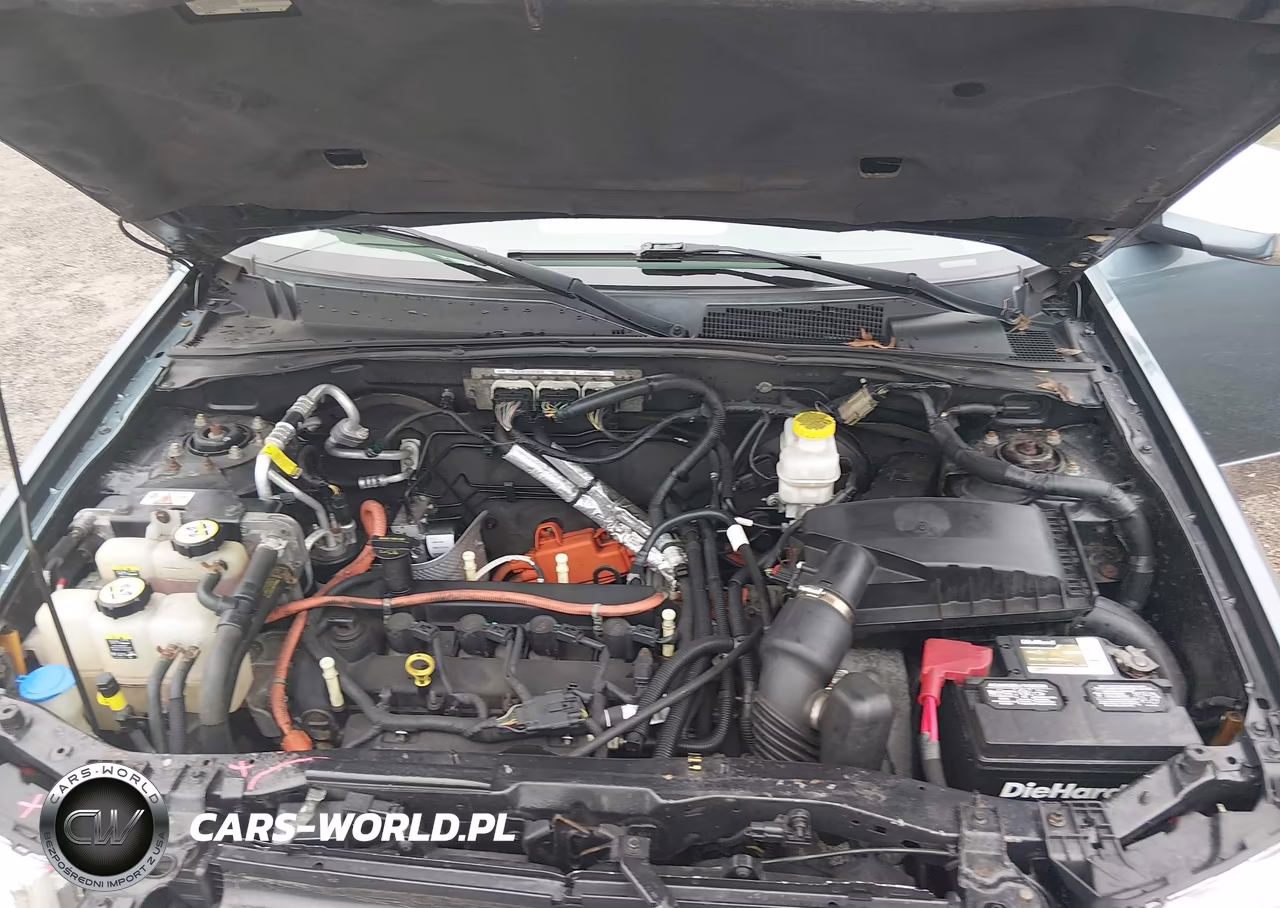 2011 Ford Escape Hybrid VIN:1FMCU5K30BKC19629 - 10