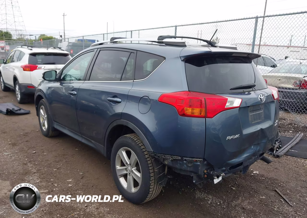 2013 Toyota Rav4 Xle VIN:2T3RFREV5DW102653 - 3