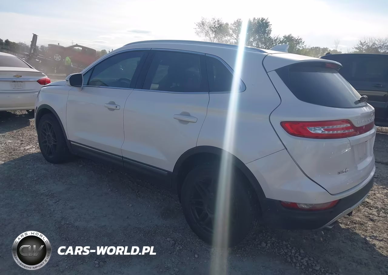 2016 Lincoln Mkc Select VIN:5LMCJ2D93GUJ18201 - 3
