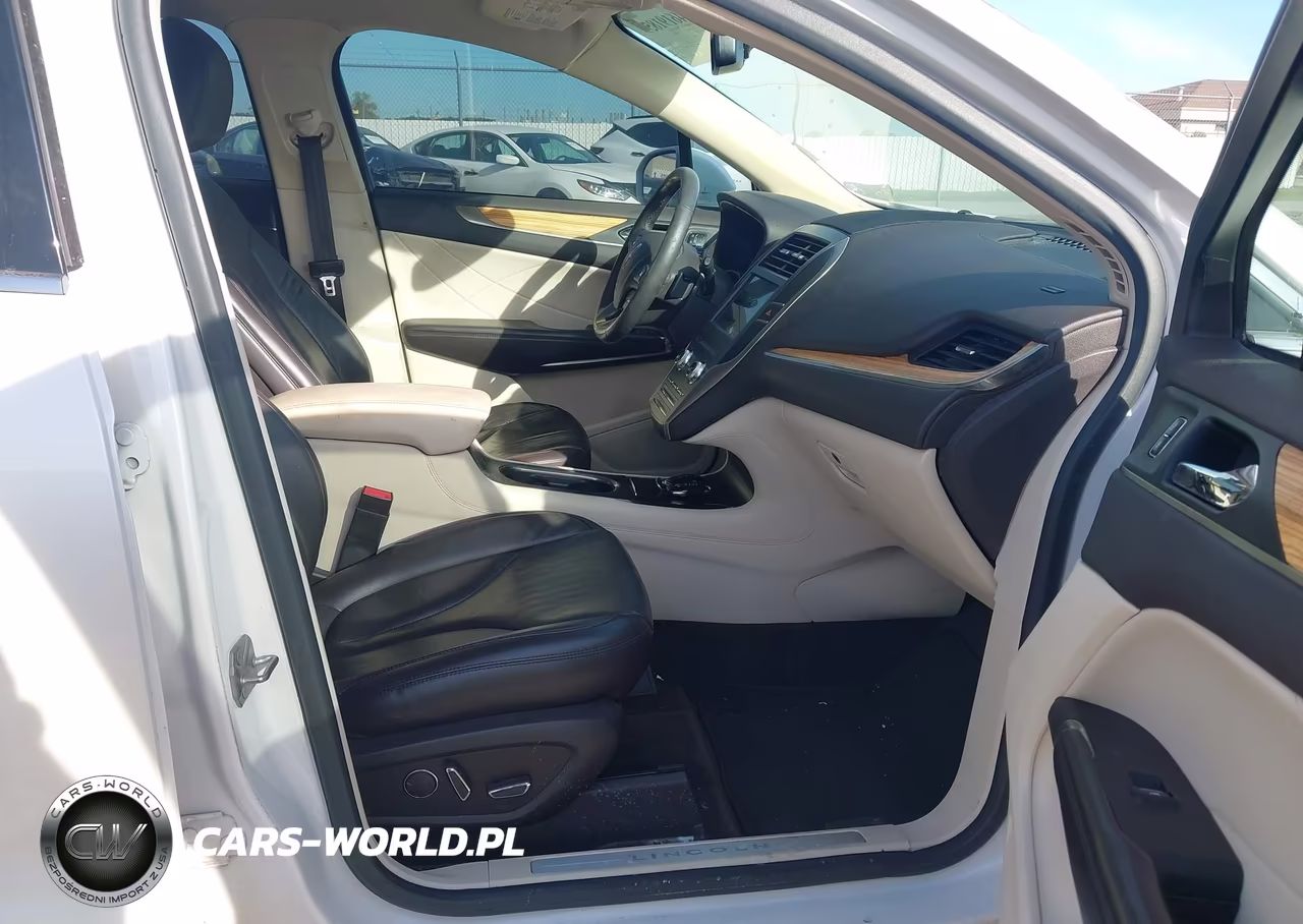 2016 Lincoln Mkc Select VIN:5LMCJ2D93GUJ18201 - 5