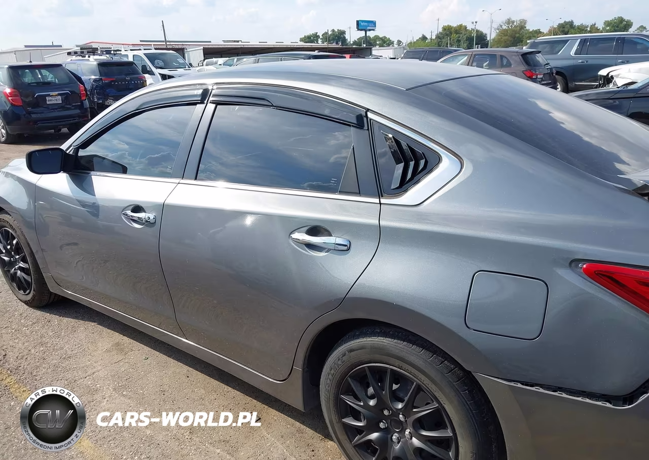 2017 Nissan Altima 2.5 S VIN:1N4AL3AP8HN353471 - 14