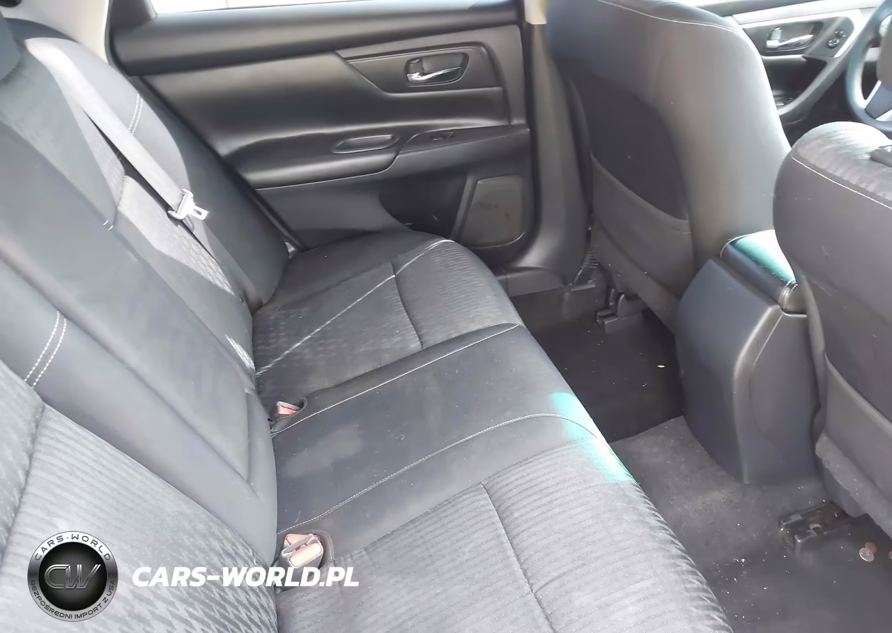 2017 Nissan Altima 2.5 S VIN:1N4AL3AP8HN353471 - 8