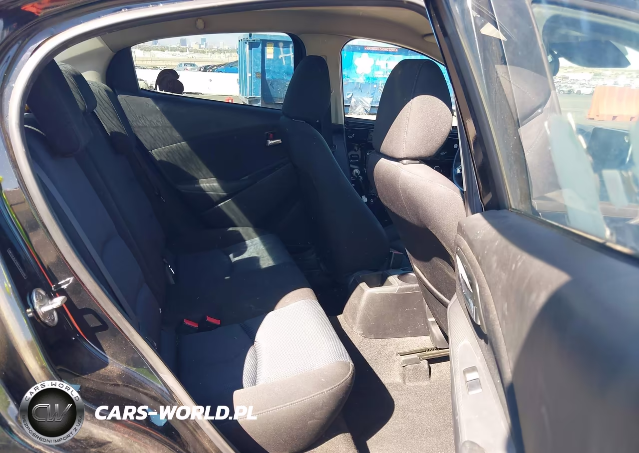 2016 Scion Ia VIN:3MYDLBZV6GY140400 - 8