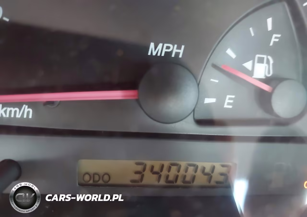 2002 Toyota Camry Le VIN:4T1BE32K92U558026 - 16