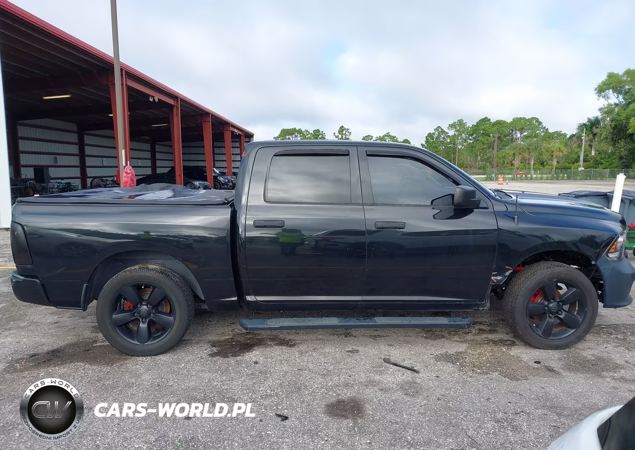 2015 Ram 1500 Express VIN:1C6RR6KTXFS651633 - 13
