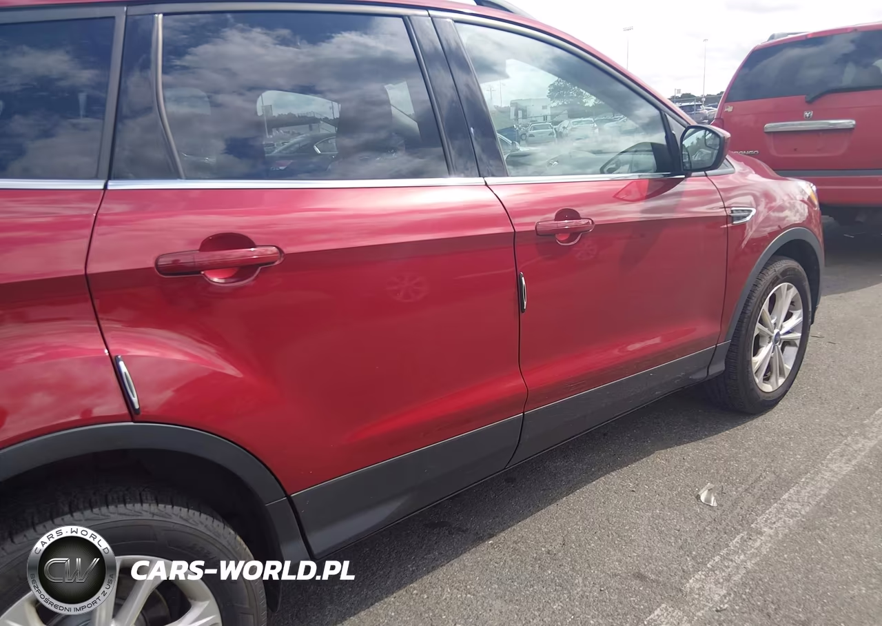 2018 Ford Escape Se VIN:1FMCU0GD8JUC66740 - 6