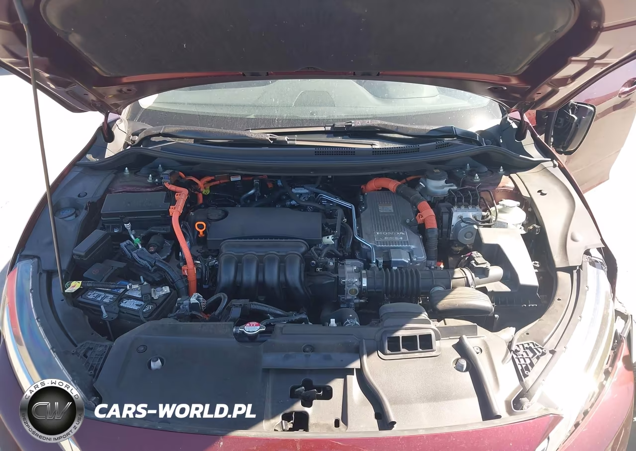2018 Honda Clarity Plug-In Hybrid Touring VIN:JHMZC5F36JC024265 - 10