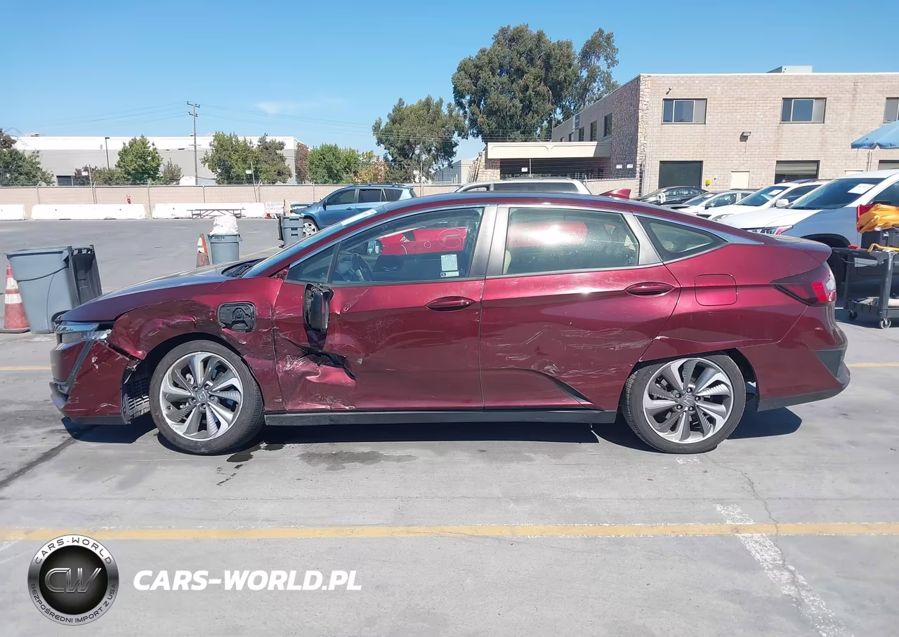 2018 Honda Clarity Plug-In Hybrid Touring VIN:JHMZC5F36JC024265 - 14
