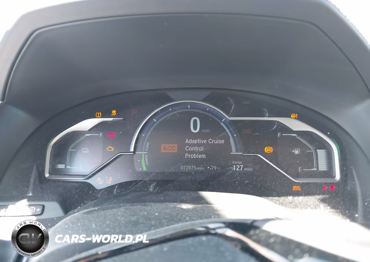 2018 Honda Clarity Plug-In Hybrid Touring VIN:JHMZC5F36JC024265 - 7