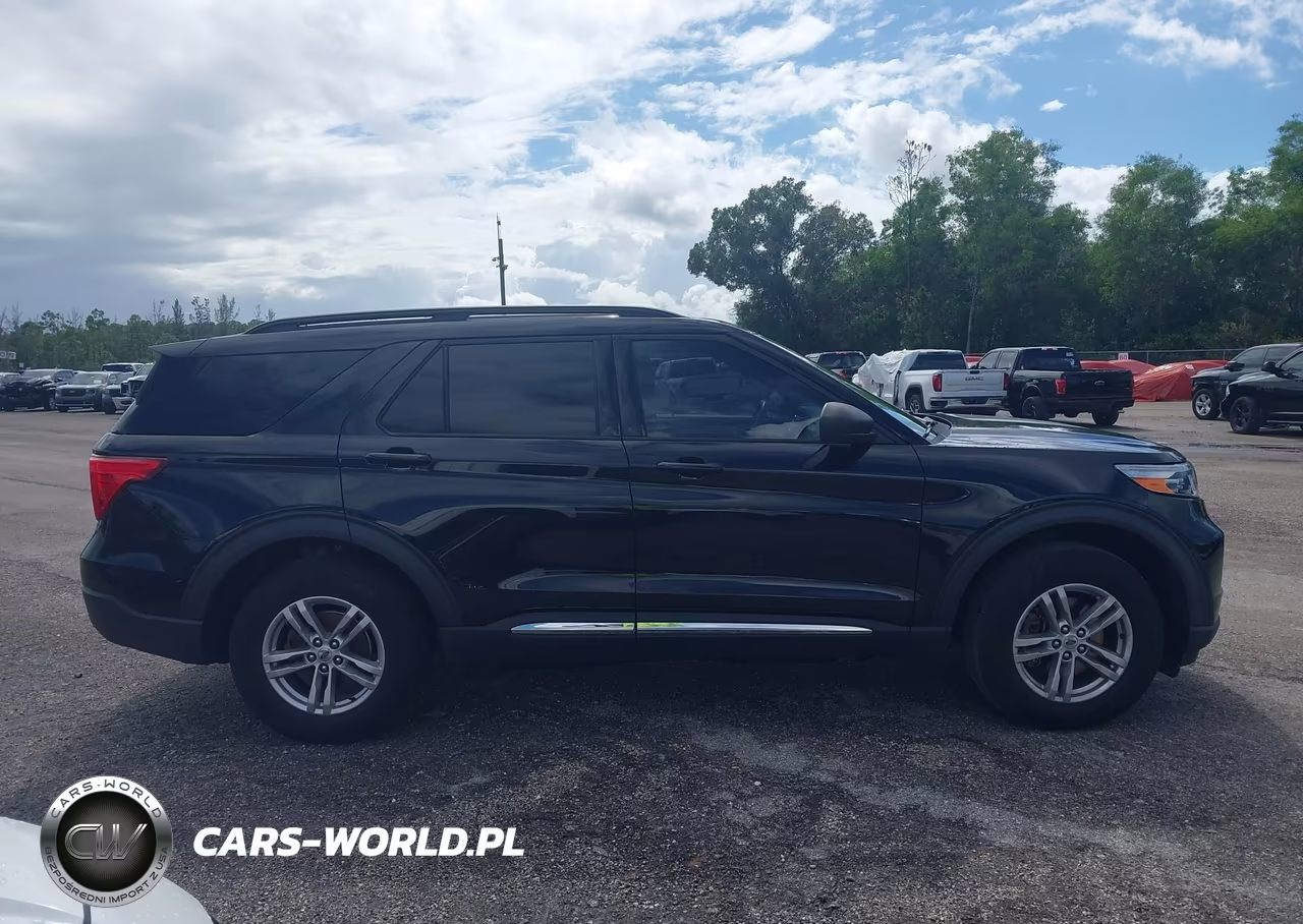 2020 Ford Explorer Xlt VIN:1FMSK8DH3LGC55685 - 13