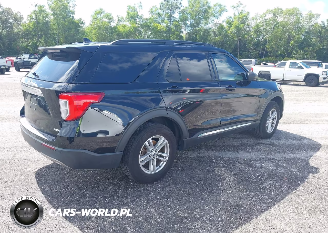 2020 Ford Explorer Xlt VIN:1FMSK8DH3LGC55685 - 4
