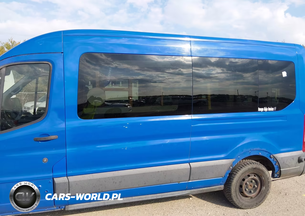 2015 Ford Transit-350 Xlt VIN:1FBZX2CM2FKB19733 - 19
