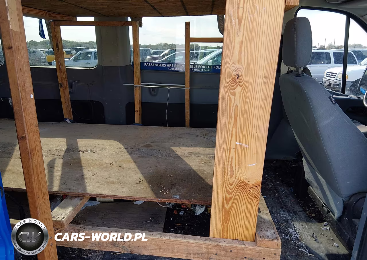 2015 Ford Transit-350 Xlt VIN:1FBZX2CM2FKB19733 - 8