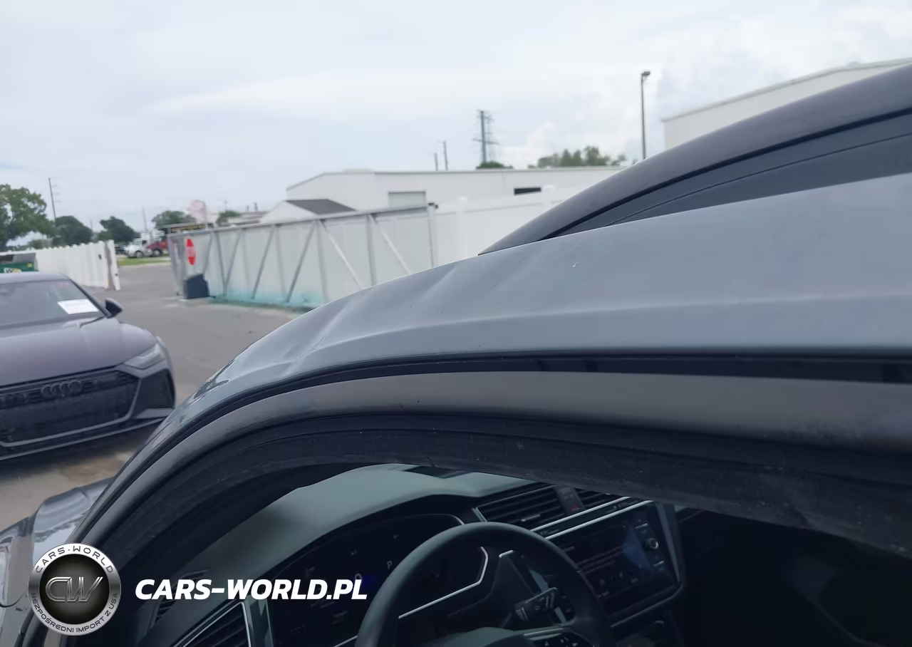 2023 Volkswagen Tiguan 2.0T Se R-Line Black VIN:3VVCB7AX3PM131475 - 18