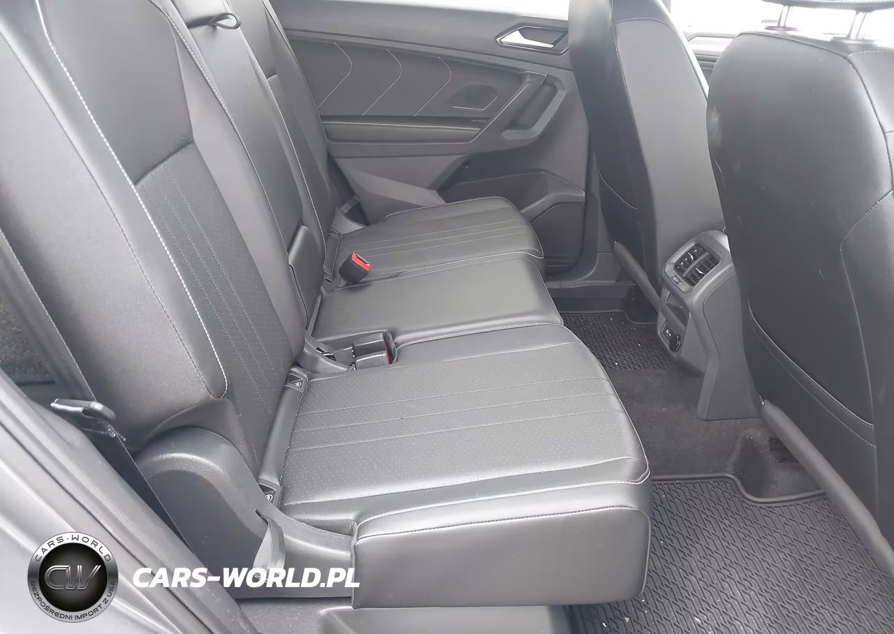 2023 Volkswagen Tiguan 2.0T Se R-Line Black VIN:3VVCB7AX3PM131475 - 8