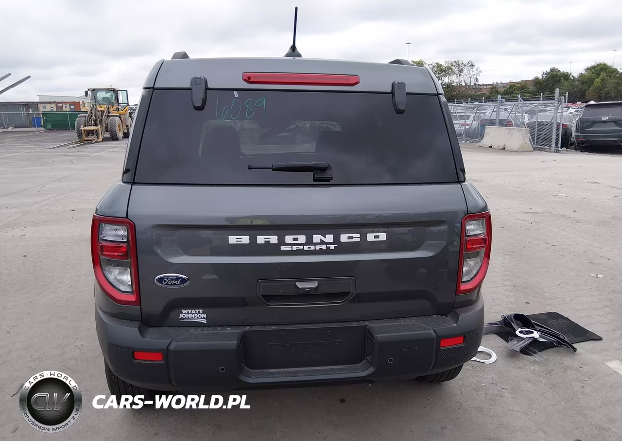 2025 Ford Bronco Sport Big Bend VIN:3FMCR9BN6SRE76736 - 16