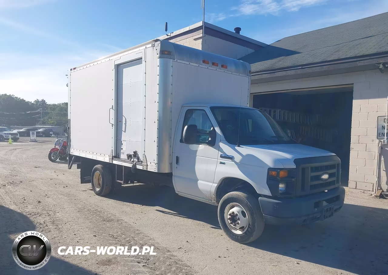 2014 Ford Econoline E450 Super Duty Cutwy Van VIN:1FDWE4FL6EDA77925 - 1