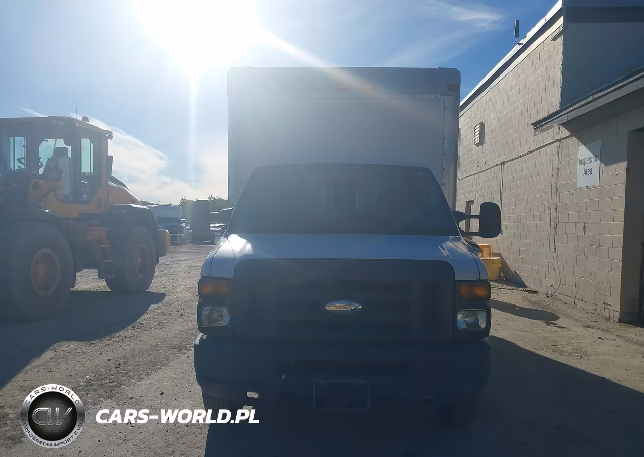 2014 Ford Econoline E450 Super Duty Cutwy Van VIN:1FDWE4FL6EDA77925 - 16