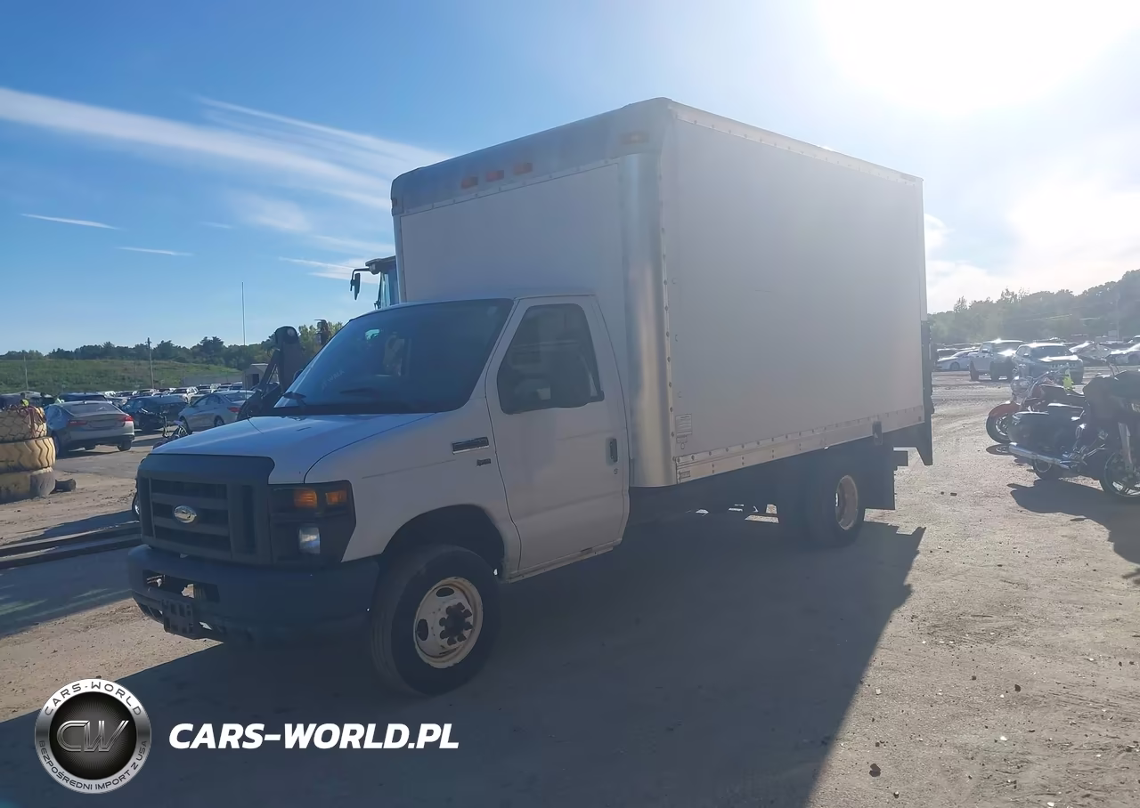 2014 Ford Econoline E450 Super Duty Cutwy Van VIN:1FDWE4FL6EDA77925 - 2