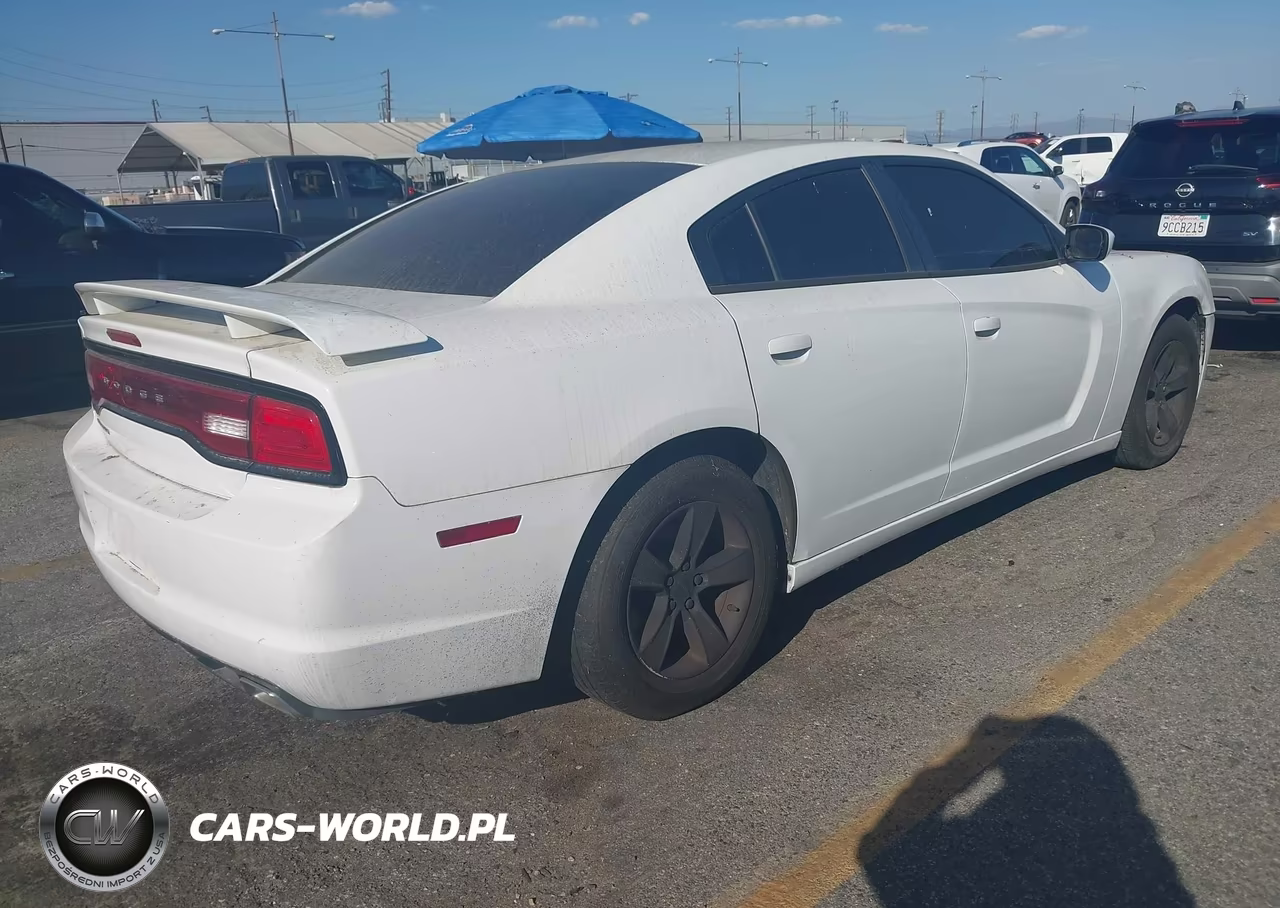 2014 Dodge Charger Se VIN:2C3CDXBG0EH370568 - 4