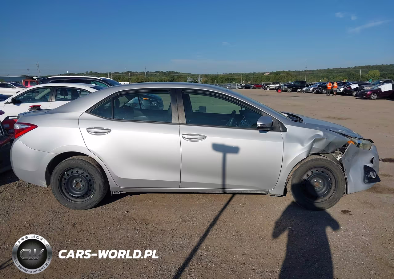 2016 Toyota Corolla S VIN:2T1BURHE5GC585076 - 13