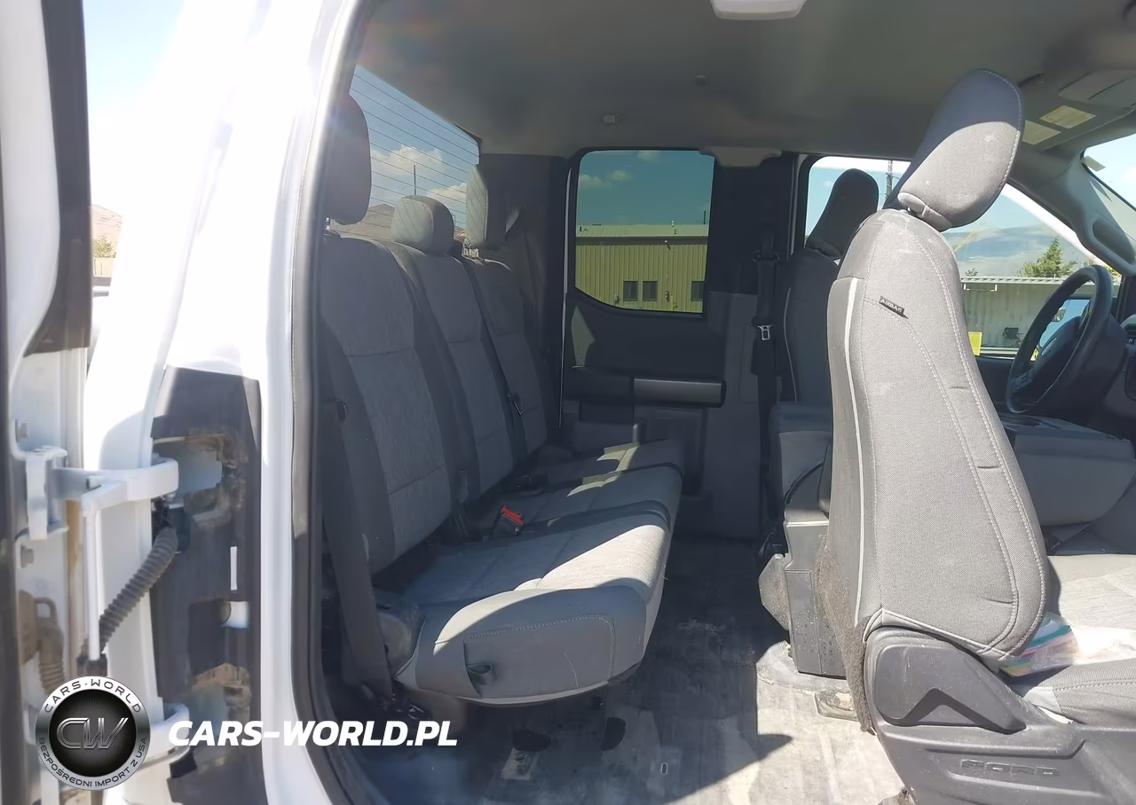 2023 Ford F-150 Xl VIN:1FTFX1E53PFA24123 - 8