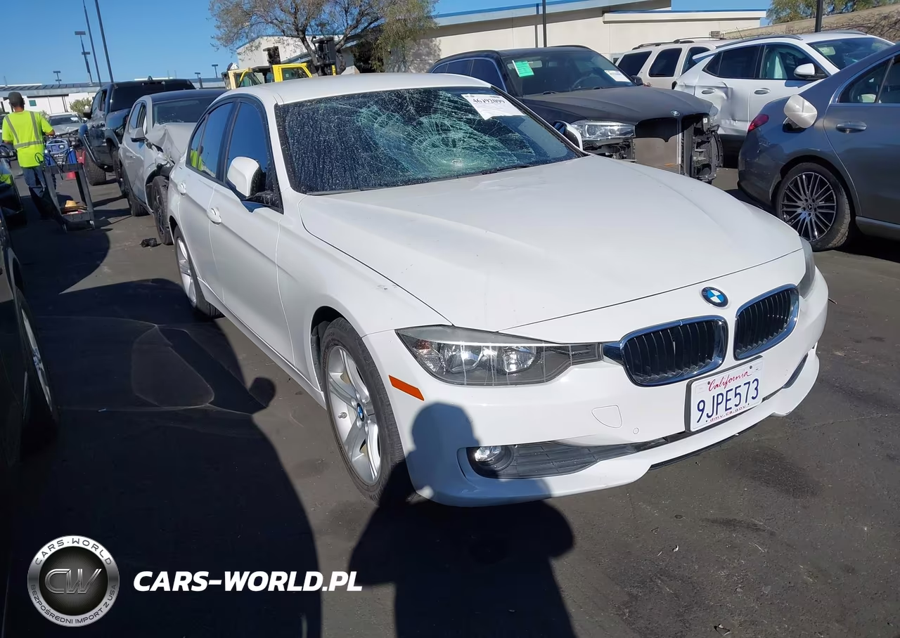 2015 BMW 320I
