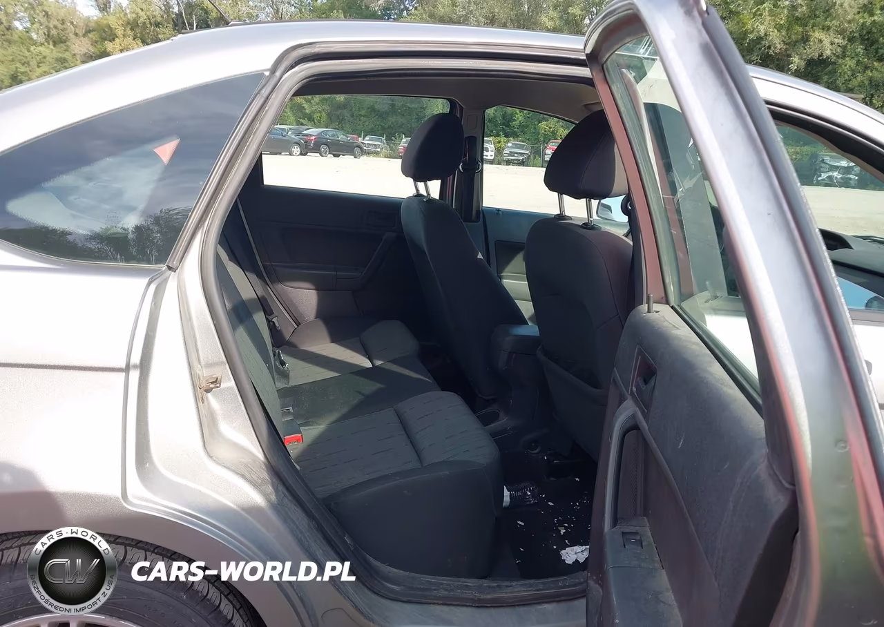 2008 Ford Focus Se-Ses VIN:1FAHP35N38W281486 - 8