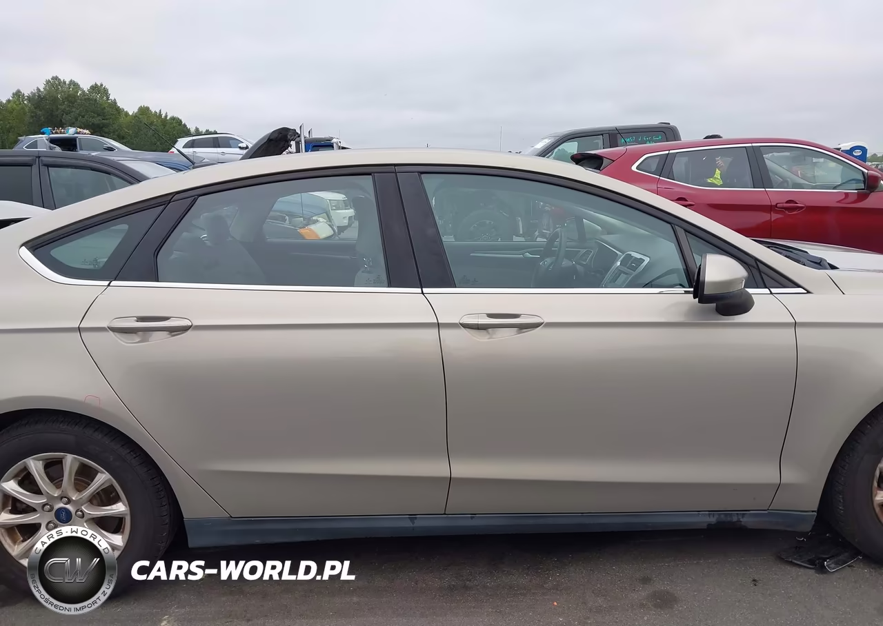 2016 Ford Fusion S VIN:3FA6P0G78GR126826 - 14