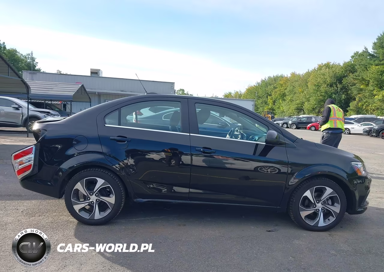 2020 Chevrolet Sonic Fwd Premier VIN:1G1JF5SB6L4112323 - 13