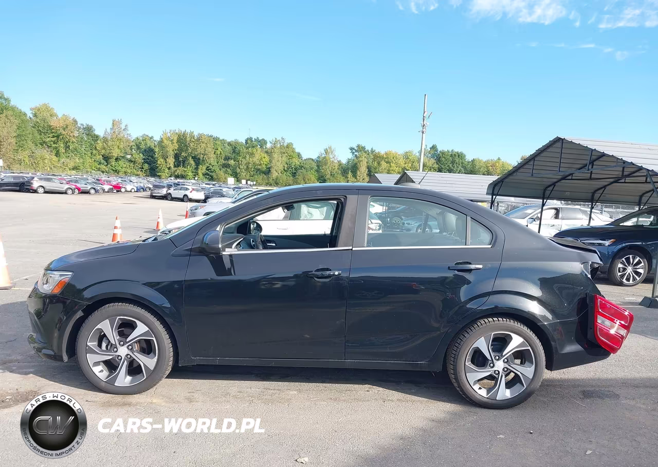 2020 Chevrolet Sonic Fwd Premier VIN:1G1JF5SB6L4112323 - 14