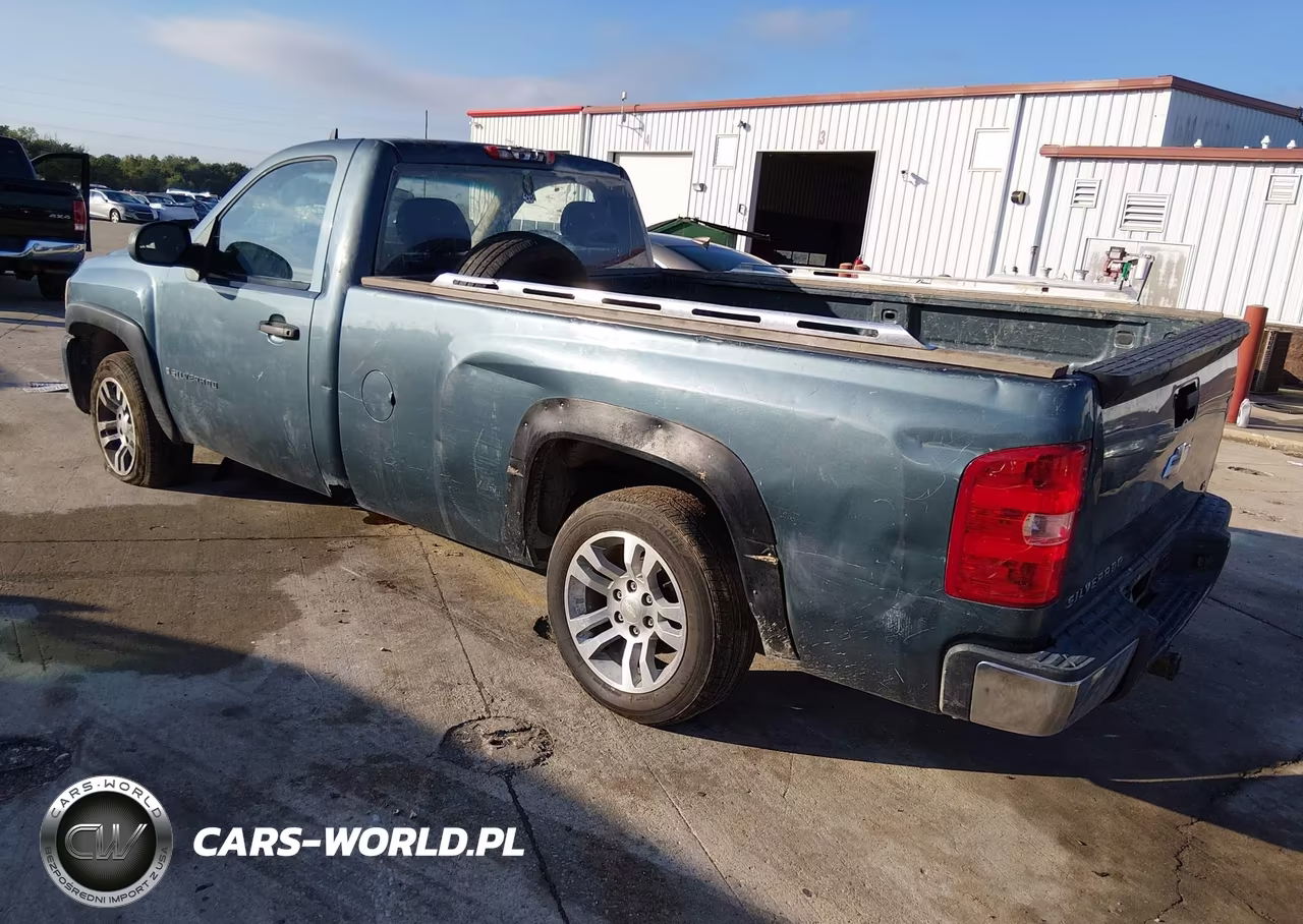 2007 Chevrolet Silverado 1500 Work Truck VIN:1GCEC14C17E585448 - 3
