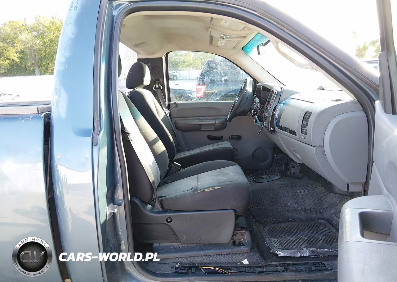2007 Chevrolet Silverado 1500 Work Truck VIN:1GCEC14C17E585448 - 8