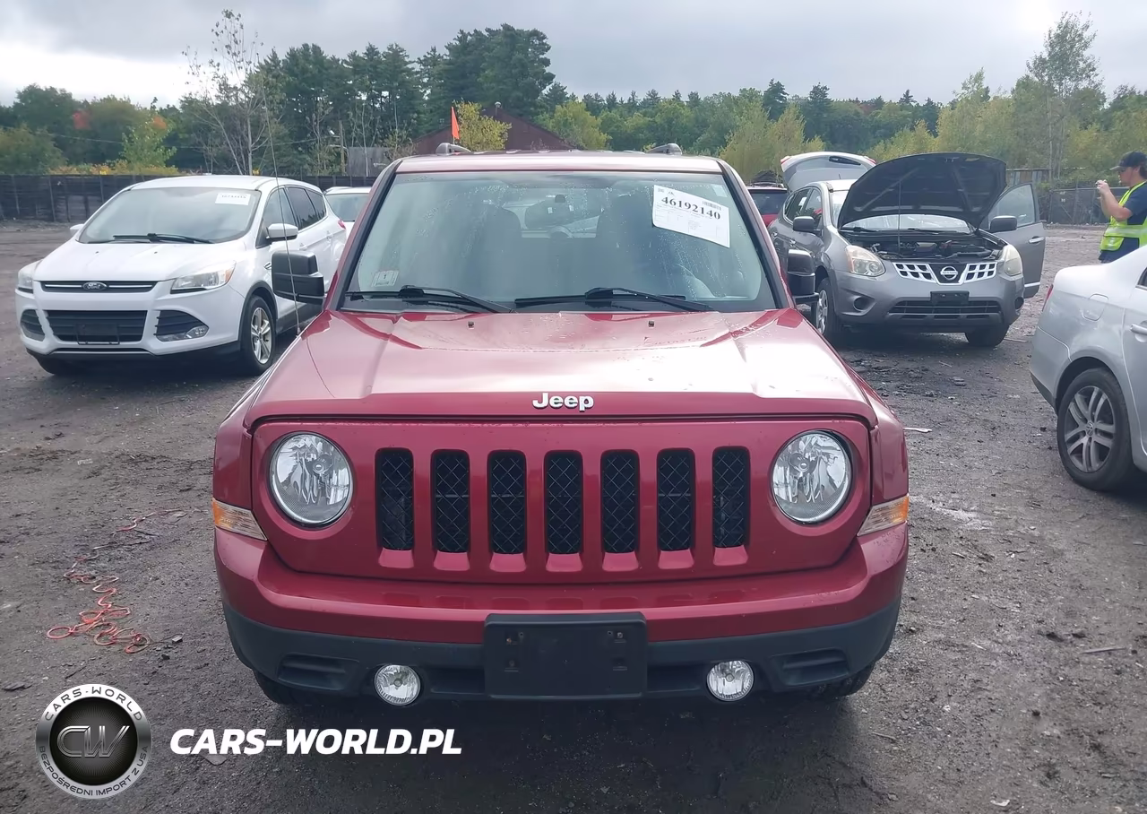 2016 Jeep Patriot Latitude VIN:1C4NJRFB9GD672707 - 12