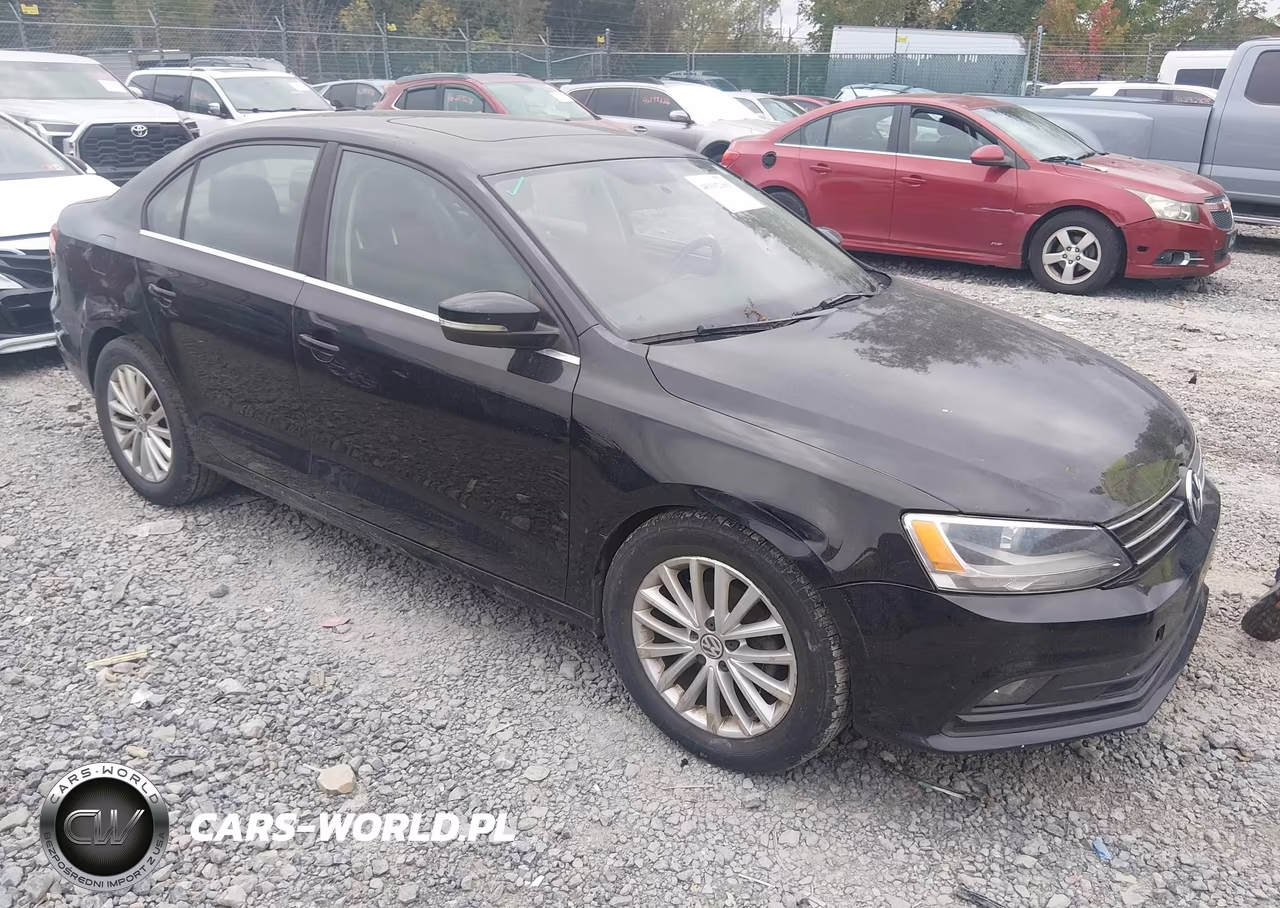 2015 Volkswagen Jetta 1.8T Se – zdjęcie 1 z 11