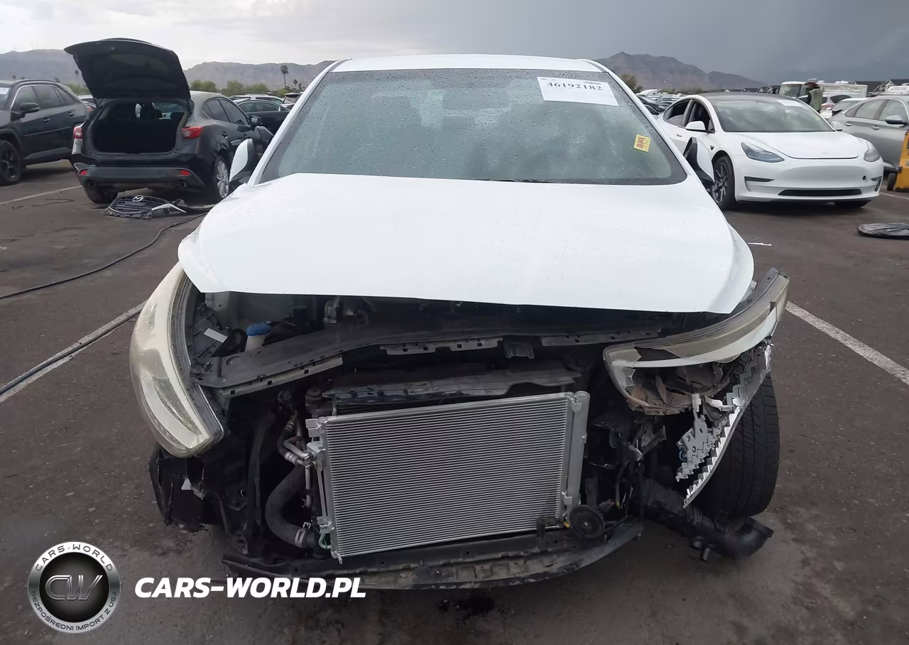 2015 Hyundai Accent Gls VIN:KMHCU4AE2FU923824 - 13