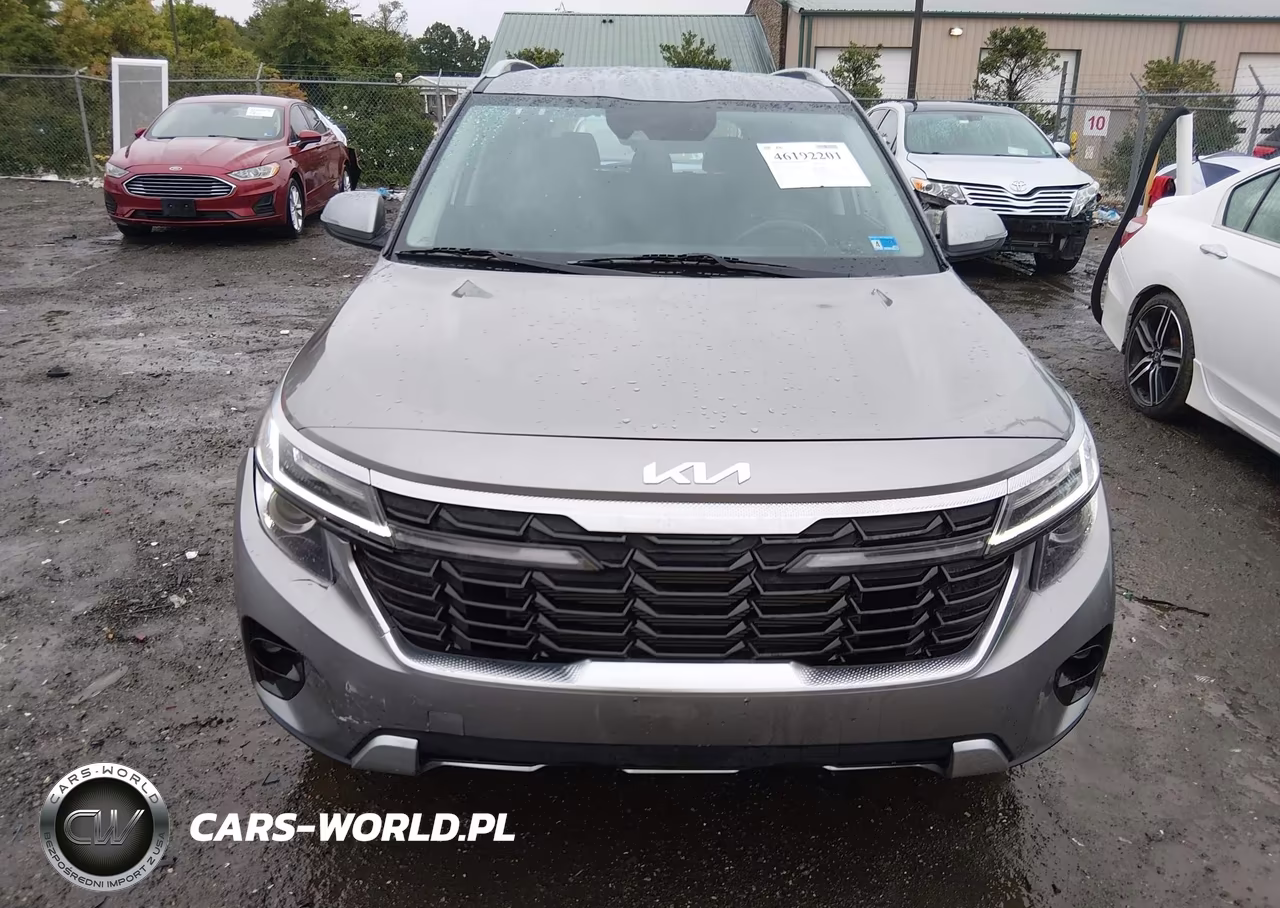 2024 Kia Seltos S VIN:KNDEUCAAXR7471435 - 13