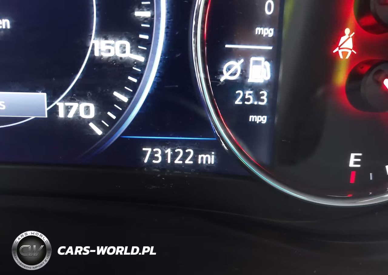 2019 Chevrolet Malibu Premier VIN:1G1ZE5SX6KF153491 - 16
