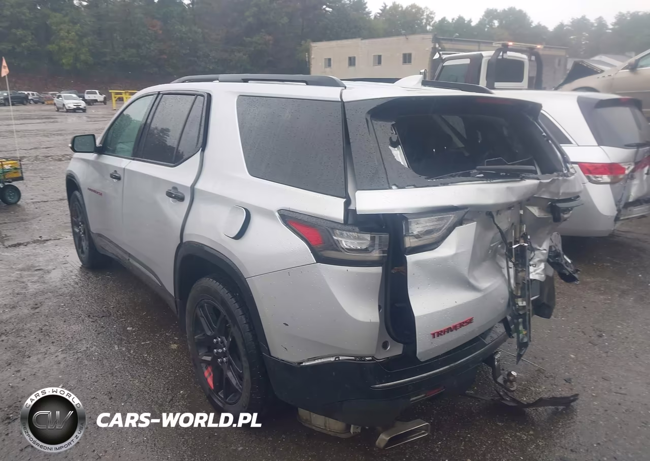 2019 Chevrolet Traverse Premier VIN:1GNEVKKW4KJ264833 - 3