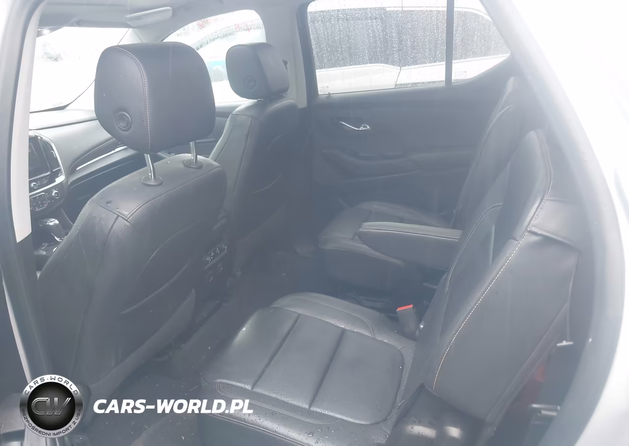 2019 Chevrolet Traverse Premier VIN:1GNEVKKW4KJ264833 - 8
