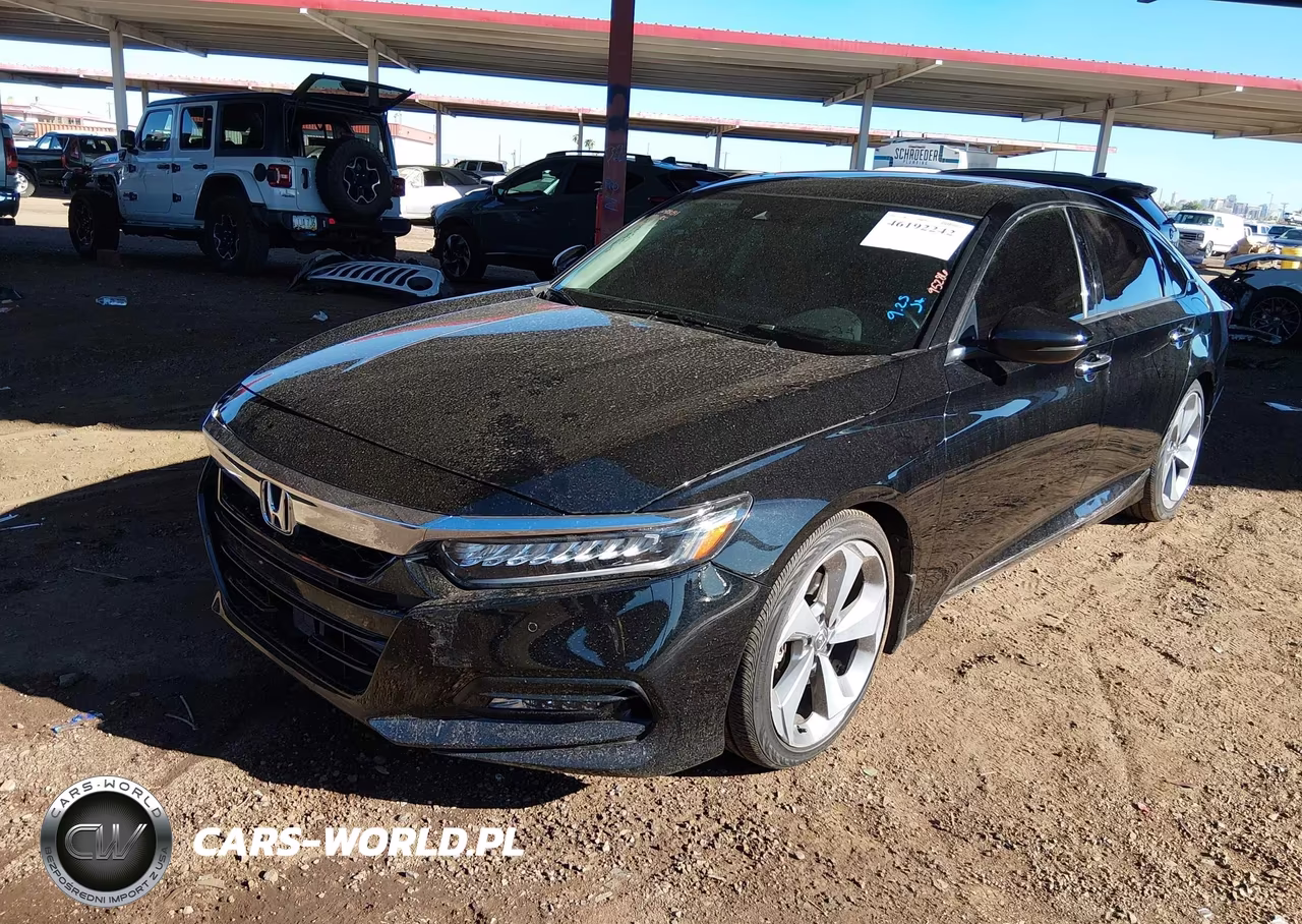 2019 Honda Accord Touring 2.0T VIN:1HGCV2F92KA036481 - 2