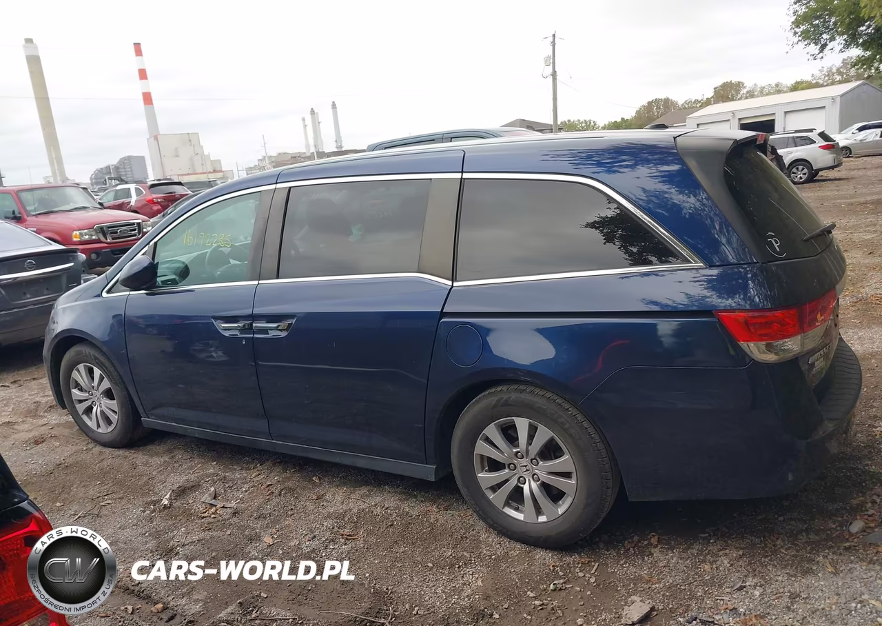 2015 Honda Odyssey Ex-L VIN:5FNRL5H61FB121425 - 14