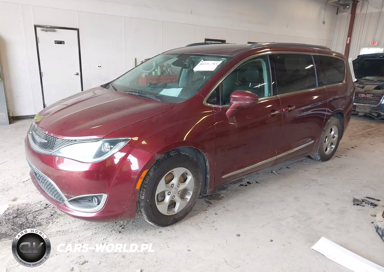 2017 Chrysler Pacifica Touring-L Plus VIN:2C4RC1EG6HR708779 - 2