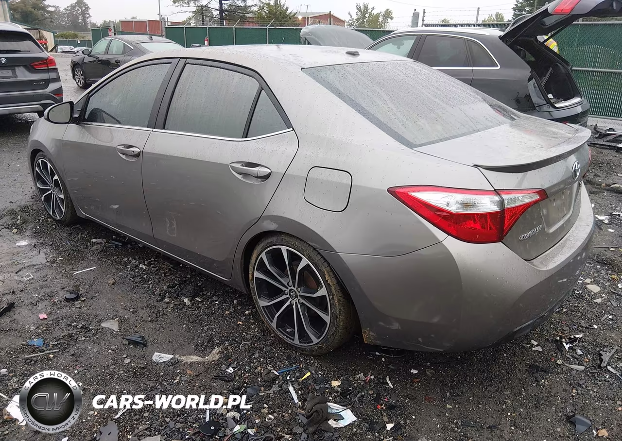 2015 Toyota Corolla Le Eco Plus VIN:2T1BPRHE0FC295608 - 3