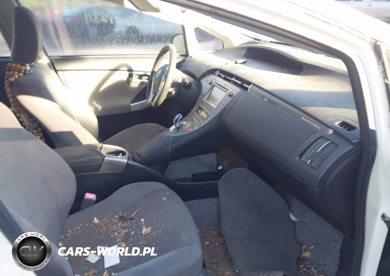 2013 Toyota Prius Plug-In VIN:JTDKN3DP4D3046258 - 5