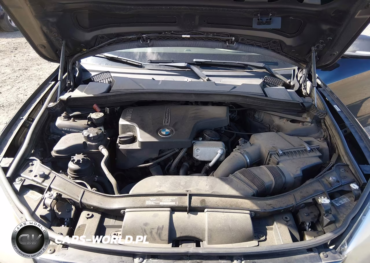 2013 BMW X1 xDrive28I VIN:WBAVL1C51DVR82721 - 10