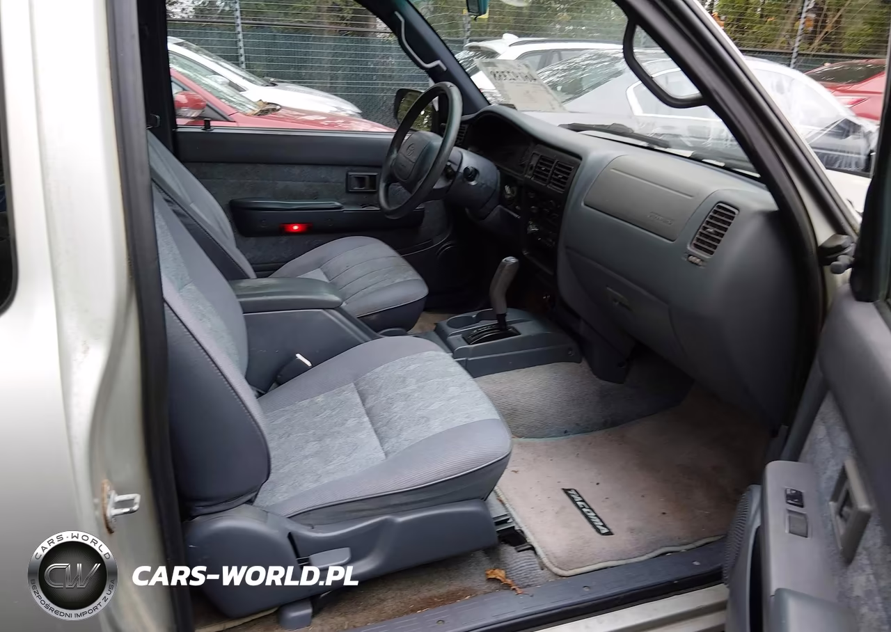 2000 Toyota Tacoma Prerunner VIN:4TASM92N9YZ651351 - 5
