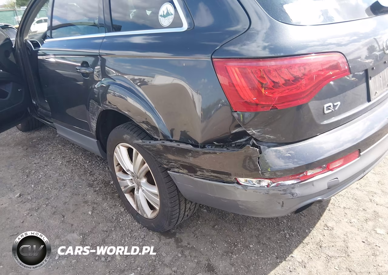 2011 Audi Q7 3.0T Premium VIN:WA1LGAFE8BD004644 - 6